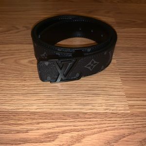 Louis Vuitton belt send offers best offer gets it